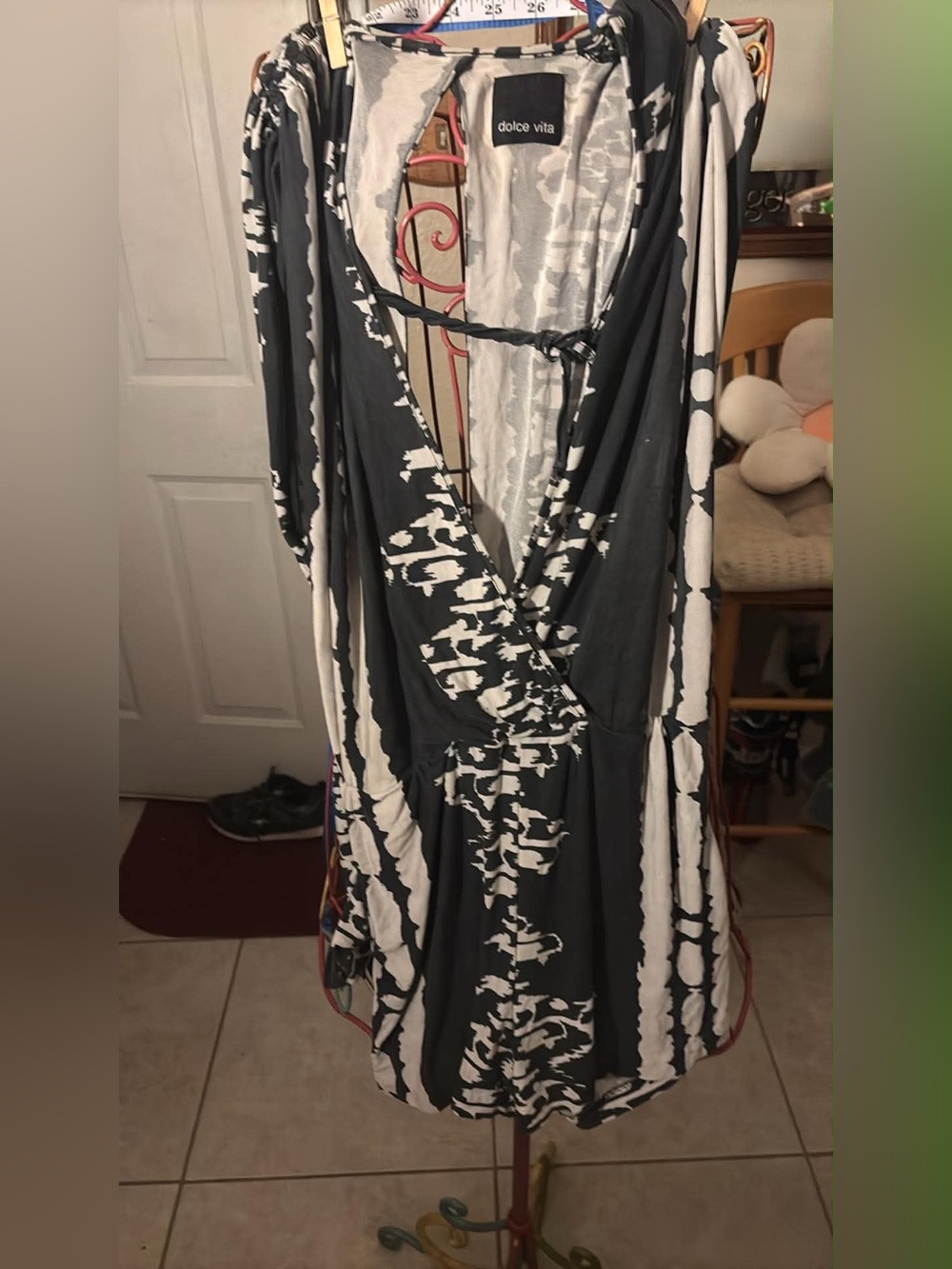 Dolce Vita Black and White Long Sleeve Wrap Dress